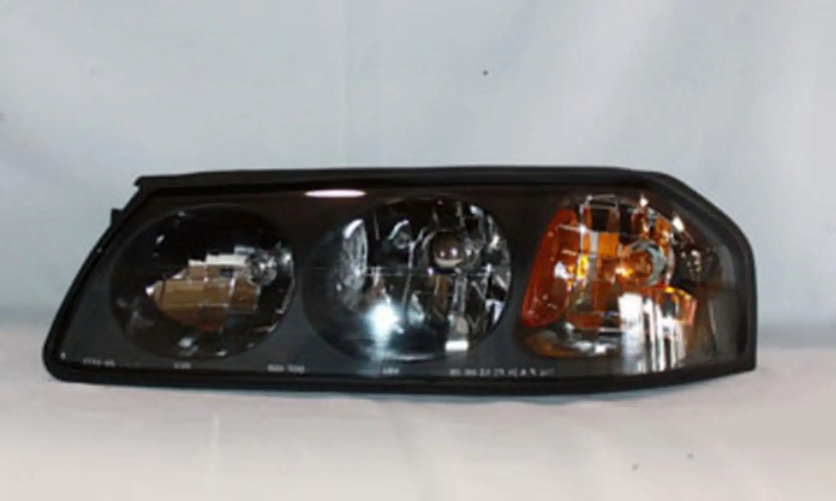 Headlight Assembly Fits select: 2000-2004 CHEVROLET IMPALA