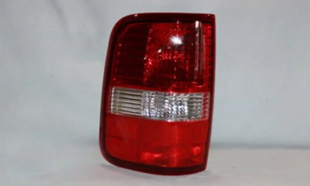 TYC 17528500 Tail Light Assembly